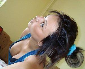 Mariah (19) | Florida Adult Dating and Private Meetups