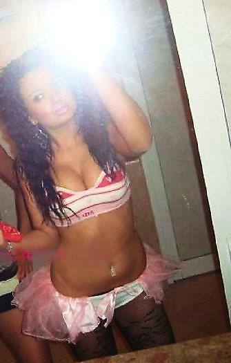 Nicole (18) in South Carolina | Private Adult Dating Profile