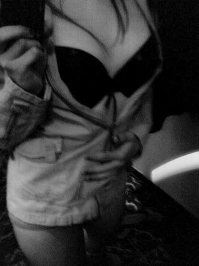 Lena, 25, California | Younger Adult Woman Seeking Older Men