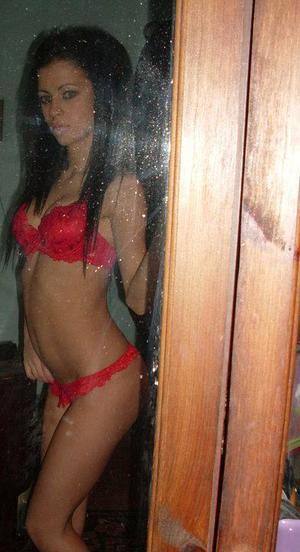 Meet Brittanie from Washington (27) | Discreet Adult Dating