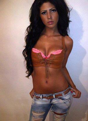 Chat with Brittnie (24) in California | Casual Dating Profile