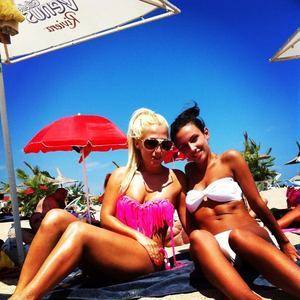 Reyna (24) in California | Casual Dating with Older Men