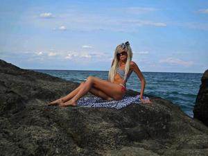 Estefania (20), local adult profile photo in Michigan