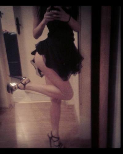 Gisselle (19) in Ontario | Local Adult Woman