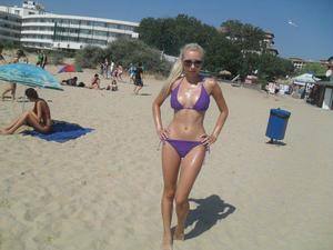 Meet Katrina (28) from California | No-Strings Adult Dating
