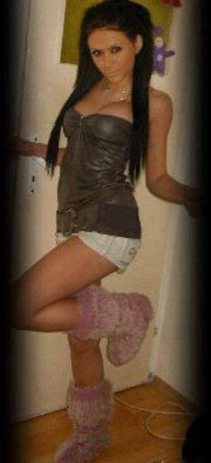 Ashanti (28), North Carolina adult dating profile image