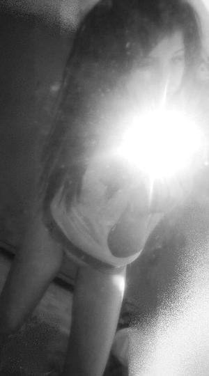 Avery, 26, Ontario | Nearby Adult Singles