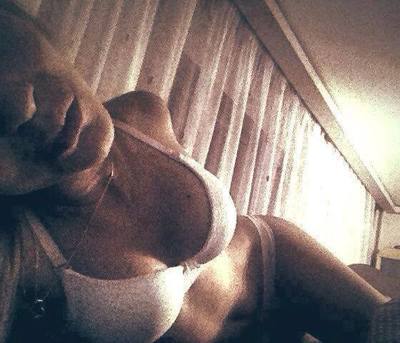 Meet Adriana (28) from Ontario | Local Dating Profile