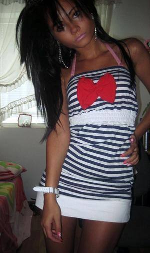 Connect with Paola (29) in Pennsylvania | Adult Dating