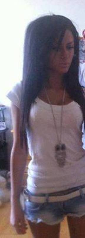 Kacie, 19, Massachusetts | Younger Adult Woman Seeking Older Men