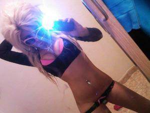 Photo of Karli (19) from Nevada dating profile