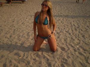 Cindy from Foster, Oklahoma is looking for adult webcam chat