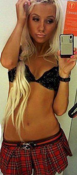 Eliana from Hymera, Indiana is looking for adult webcam chat