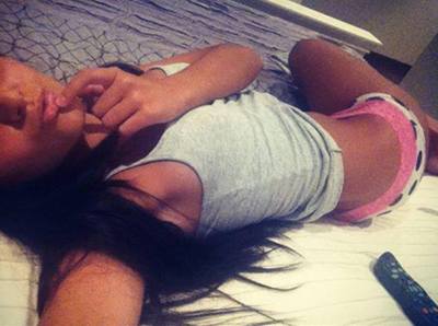 Vada from Flint, Texas is looking for adult webcam chat