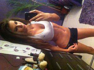 Cherie from Montana is looking for adult webcam chat