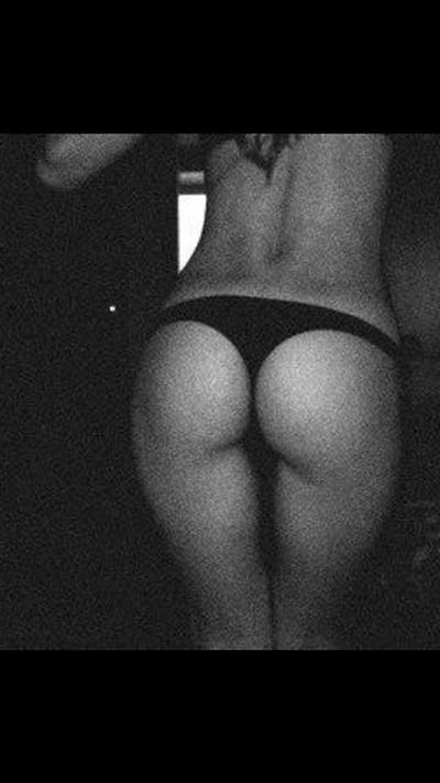 Tessa from Sea Bright, New Jersey is looking for adult webcam chat