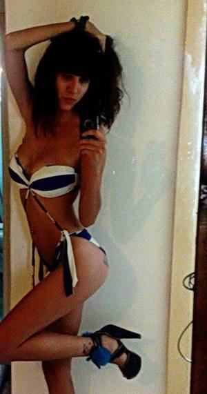 Vicenta from Blair, Wisconsin is interested in nsa sex with a nice, young man