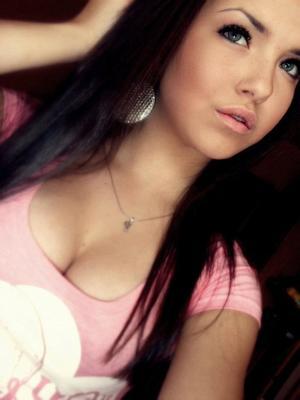 Corazon from Star, North Carolina is looking for adult webcam chat